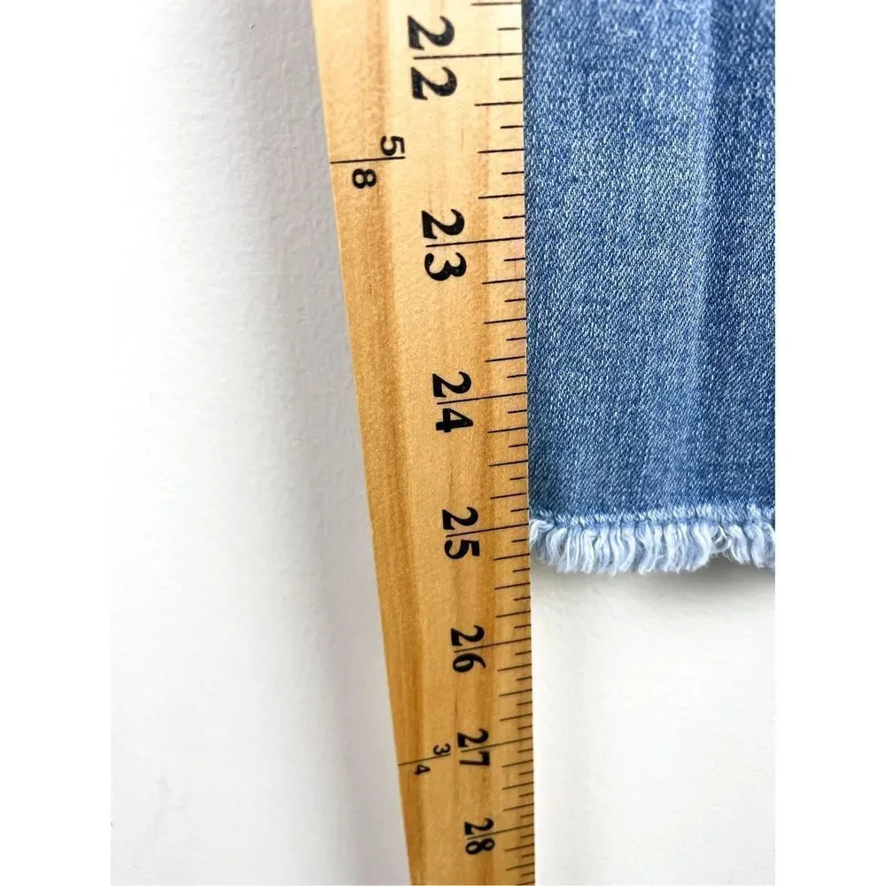 Amuse Society La Vida‎ High Waist Raw Hem Medium Wash Jeans Size 29